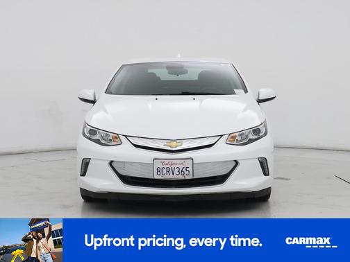 White 2018 Chevrolet Volt LT