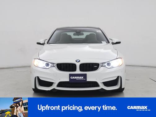 White 2016 BMW M4