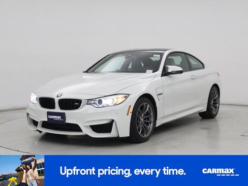 White 2016 BMW M4