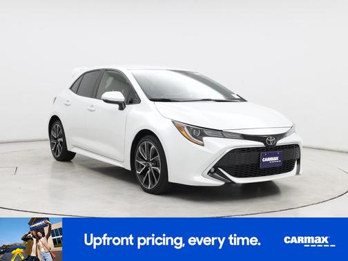 White 2021 Toyota Corolla Hatchback XSE