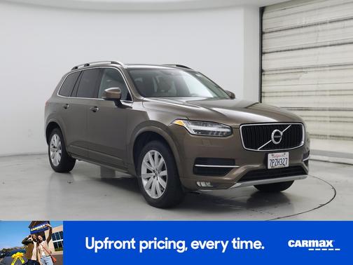 2016 Volvo XC90 T6 Momentum