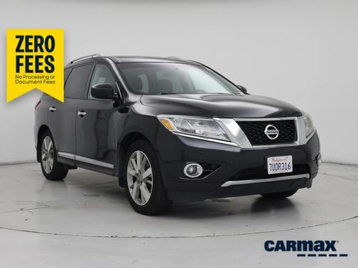 Black 2016 Nissan Pathfinder Platinum