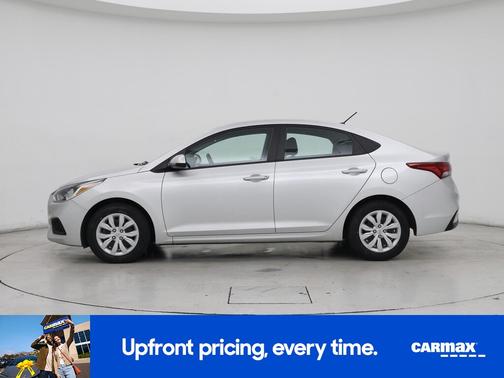 Silver 2021 Hyundai Accent SE