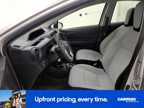 Silver 2015 Toyota Prius c One