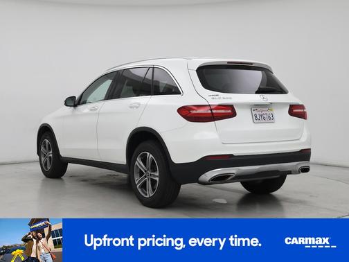 White 2019 Mercedes-Benz GLC 300