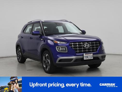 2022 Hyundai VENUE SEL