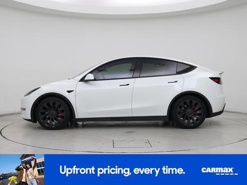 White 2023 Tesla Model Y Performance