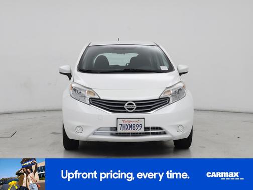 White 2015 Nissan Versa Note SV