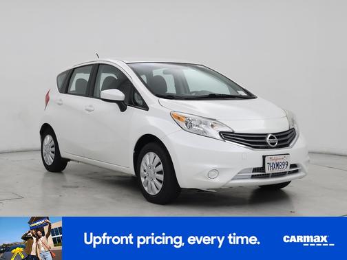 White 2015 Nissan Versa Note SV
