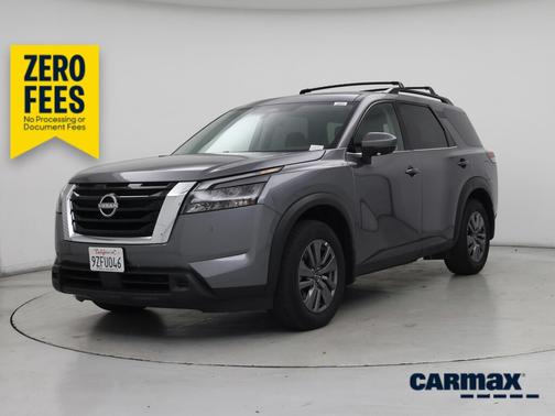 Gray 2024 Nissan Pathfinder SV