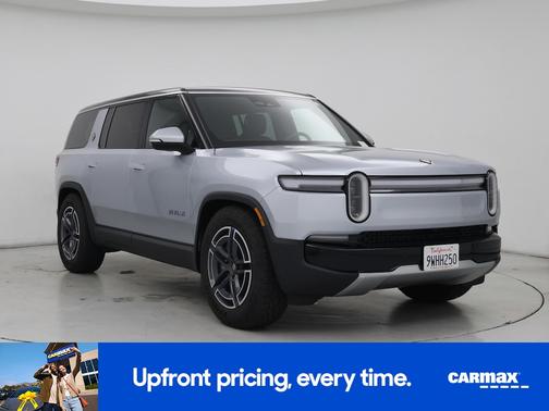 2026 Rivian R1S Dual Motor Standard