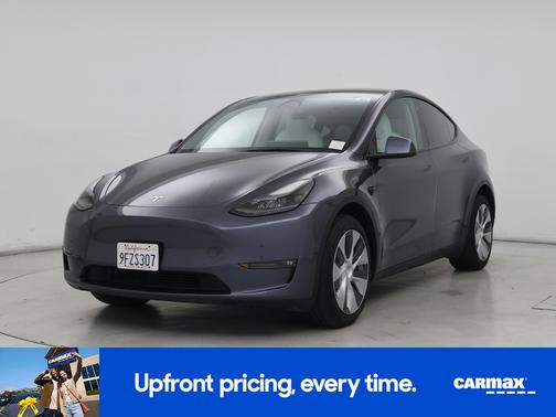 Gray 2023 Tesla Model Y Long Range