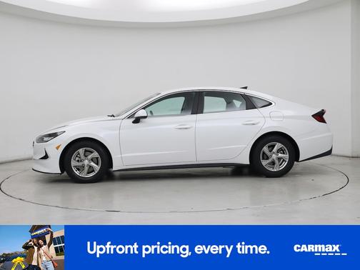 2022 Hyundai SONATA SE