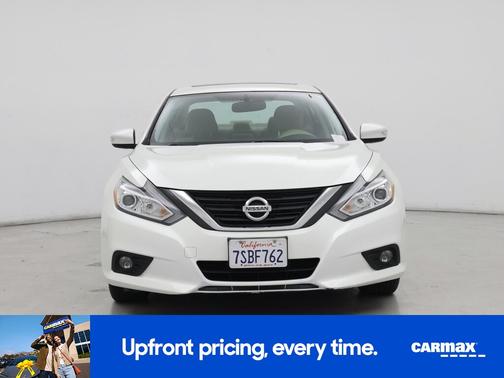 2016 Nissan Altima SV