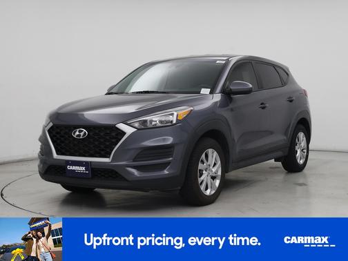 Gray 2019 Hyundai TUCSON SE