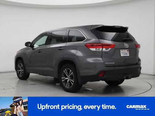 Gray 2017 Toyota Highlander LE