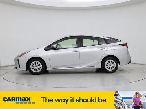 2019 Toyota Prius LE