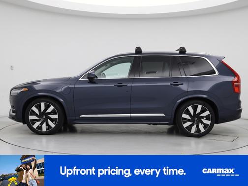 2023 Volvo XC90 Recharge Plug-In Hybrid T8 Ultimate Bright Theme