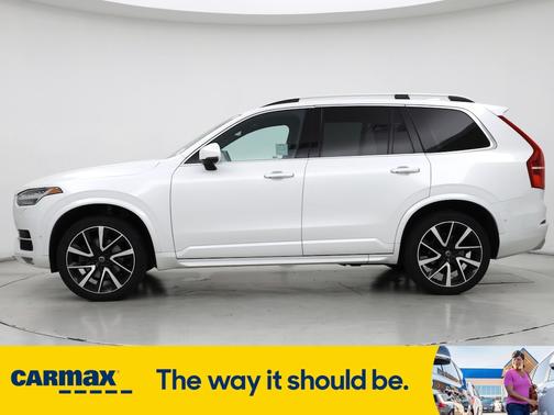 2018 Volvo XC90 T6 Momentum