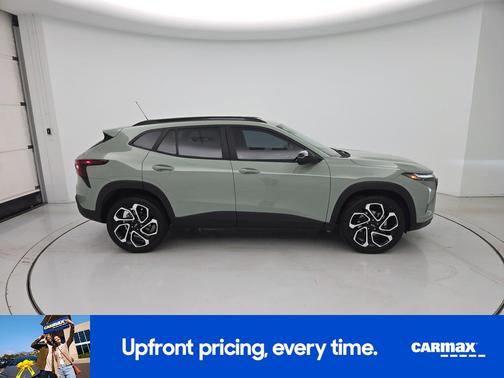 Green 2024 Chevrolet Trax 2RS