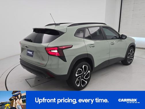 Green 2024 Chevrolet Trax 2RS