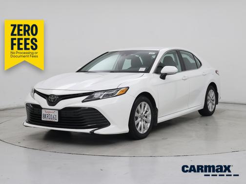 White 2019 Toyota Camry LE