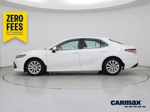 White 2019 Toyota Camry LE