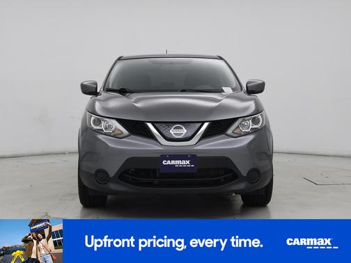 Gray 2018 Nissan Rogue Sport S