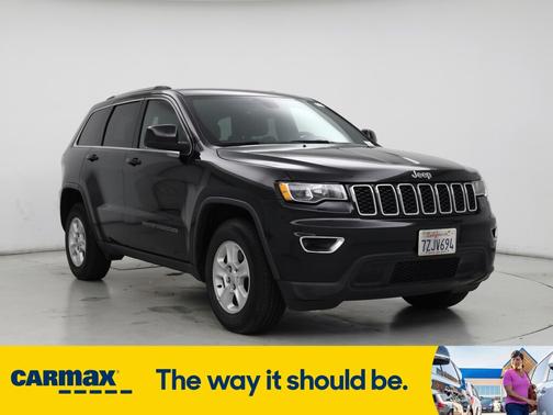 2017 Jeep Grand Cherokee Laredo