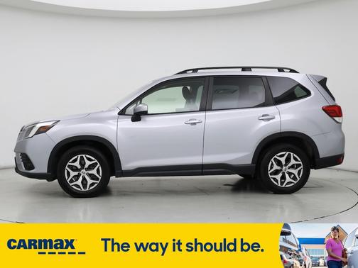 2022 Subaru Forester Premium