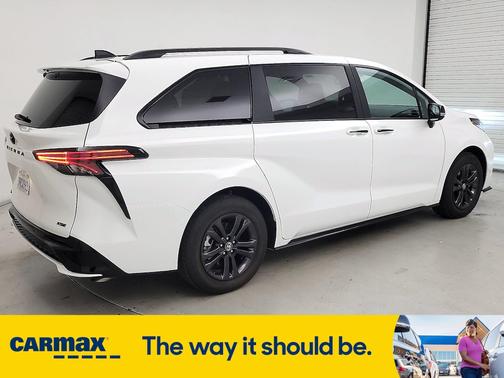 2025 Toyota Sienna XSE