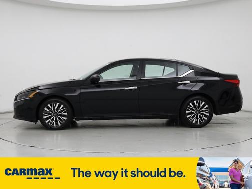 2024 Nissan Altima SV