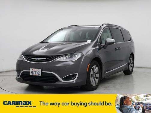 2018 Chrysler Pacifica Hybrid Limited