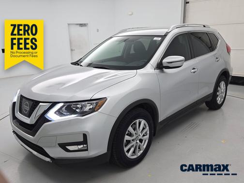 Silver 2017 Nissan Rogue SV