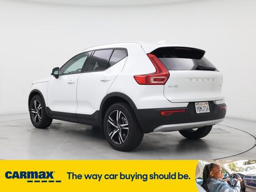 2023 Volvo XC40 B4 Core