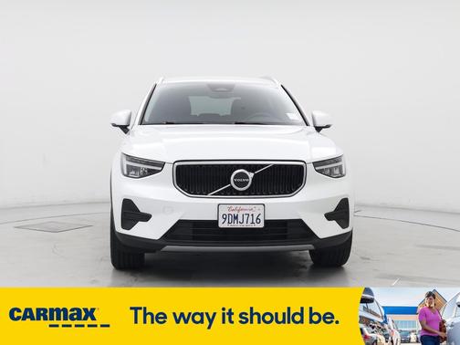2023 Volvo XC40 B4 Core
