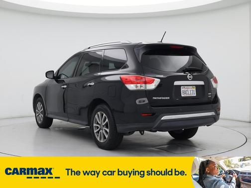 2016 Nissan Pathfinder SV