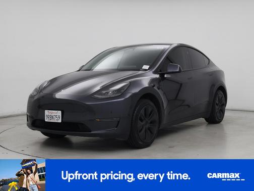 Gray 2025 Tesla Model Y Long Range