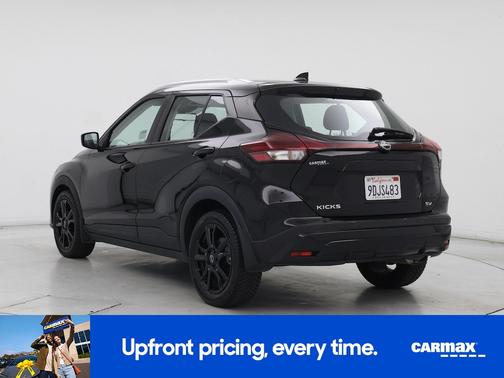 Black 2023 Nissan Kicks SV