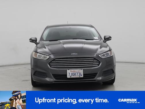 Gray 2015 Ford Fusion SE