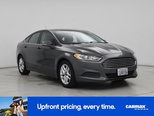 Gray 2015 Ford Fusion SE