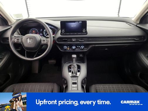 Gray 2024 Honda HR-V LX