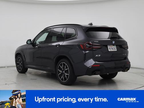Gray 2024 BMW X3 XDrive30i