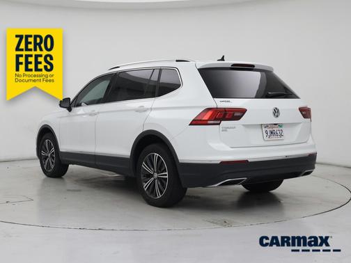 White 2019 Volkswagen Tiguan SEL