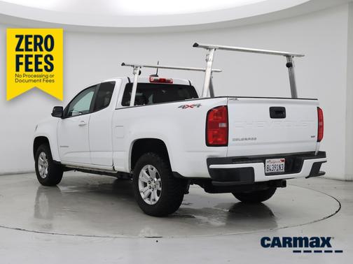 White 2022 Chevrolet Colorado LT