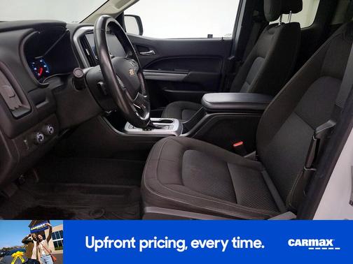 White 2022 Chevrolet Colorado LT