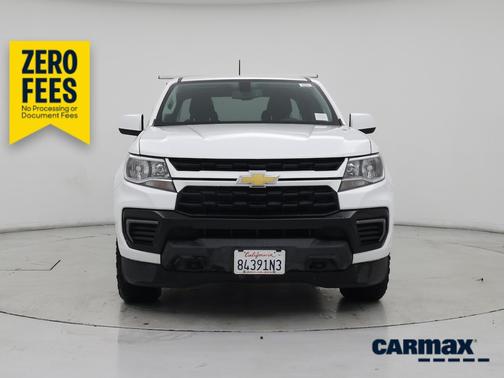 White 2022 Chevrolet Colorado LT