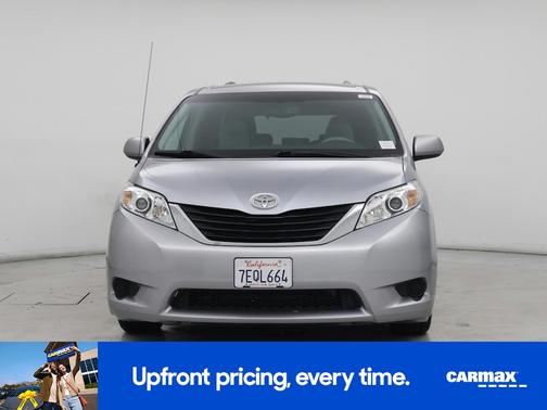Gray 2014 Toyota Sienna LE