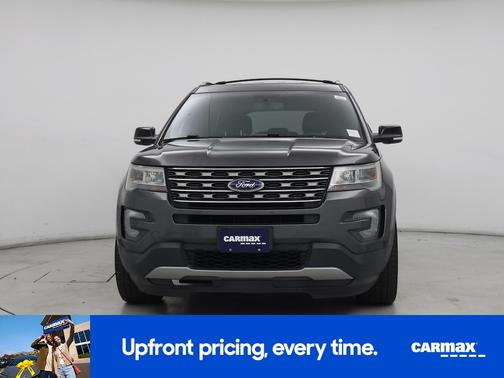 Gray 2017 Ford Explorer XLT