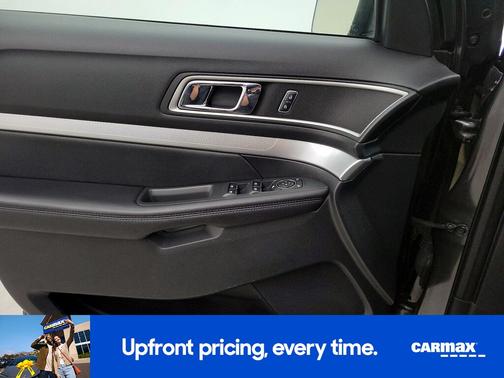 Gray 2017 Ford Explorer XLT
